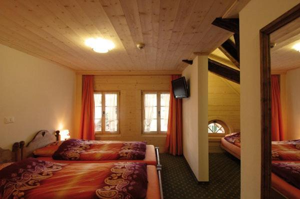 Hotel De Ville Rossinière Extérieur photo