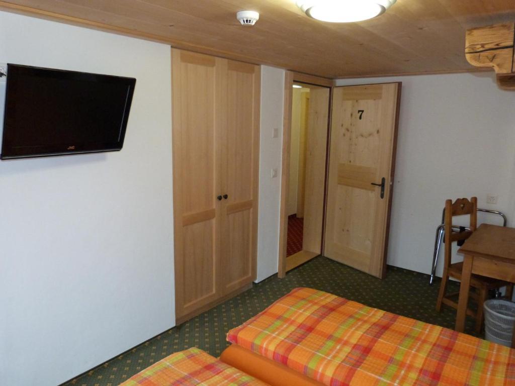 Hotel De Ville Rossinière Chambre photo